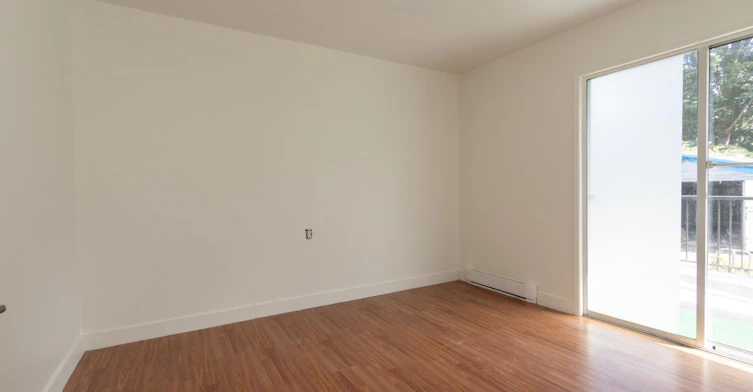 14448 106 Avenue, Surrey, BC, V3R 1T1 - 9
