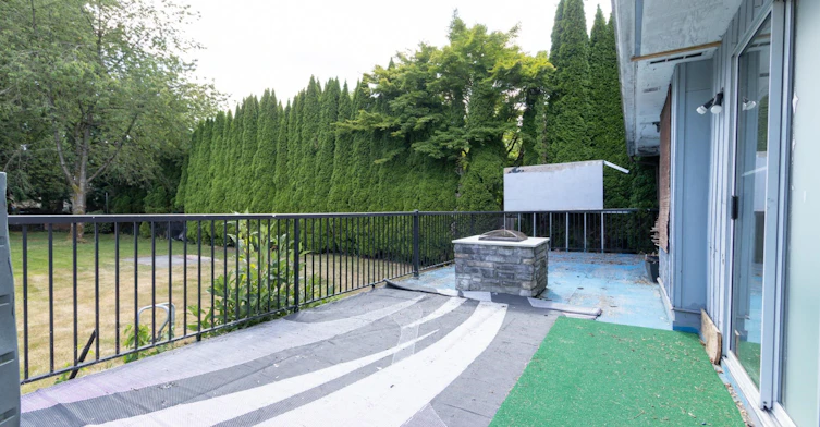 14448 106 Avenue, Surrey, BC, V3R 1T1 - 14