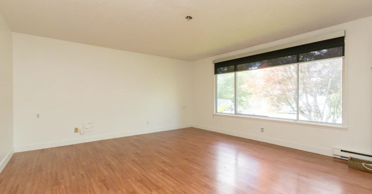 14448 106 Avenue, Surrey, BC, V3R 1T1 - 4