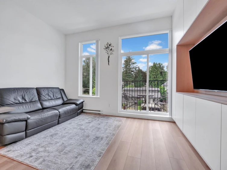 404-718 Edgar Avenue, Coquitlam, BC, V3K 0H2 - 5