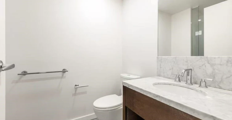 6342 Ash Street, Vancouver, BC, V5Z 3G9 - 3