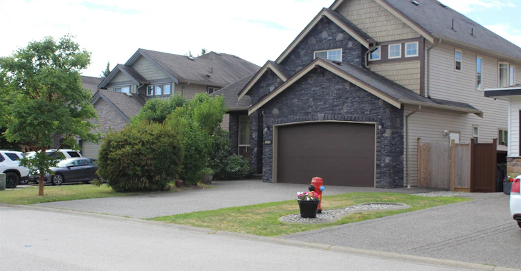 Upper Two Level-19670 71a Avenue, Langley, BC, V2Y 3A4 - 3