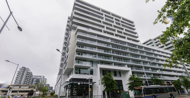 1xxx-6328 No 3 Road, Richmond, BC, V6Y 0L6