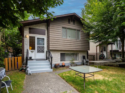 2351 Hawthorne Avenue - 2