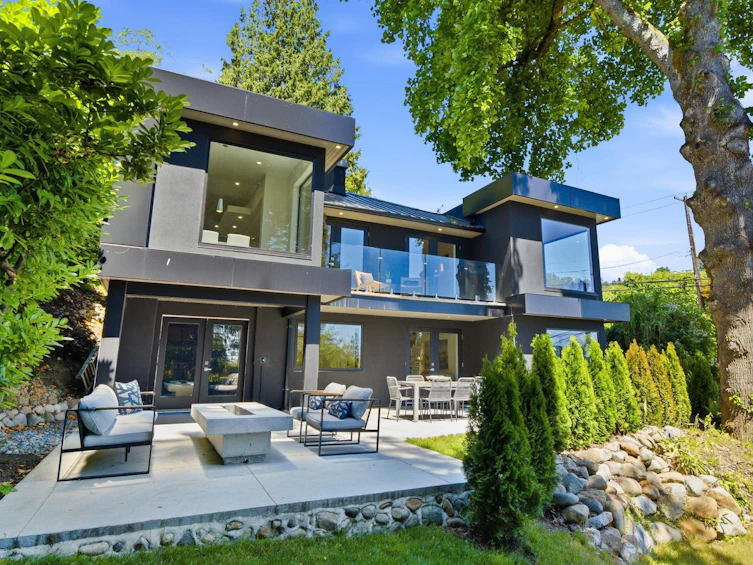 2508 Nelson Avenue, West Vancouver, BC, V7V 2R6