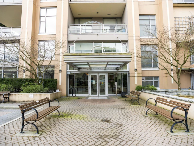 1908-280 Ross Drive, New Westminster, BC, V3L 0C2 - 2
