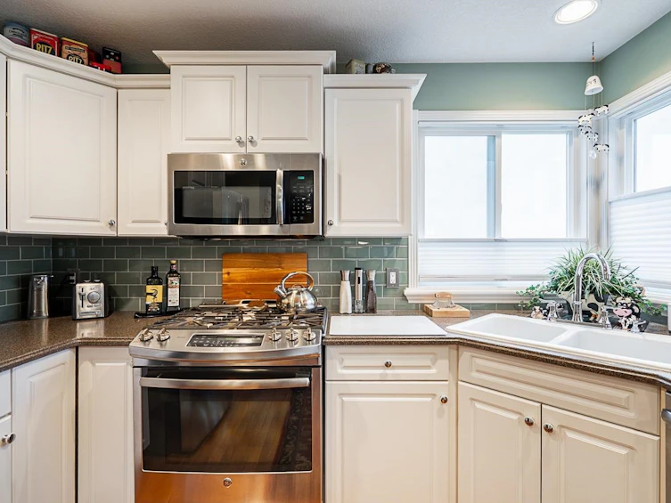 8135 Barnett Street, Mission, BC, V3A 4X4 - 10