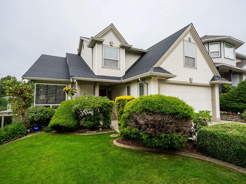 8135 Barnett Street, Mission BC V2V 7C7