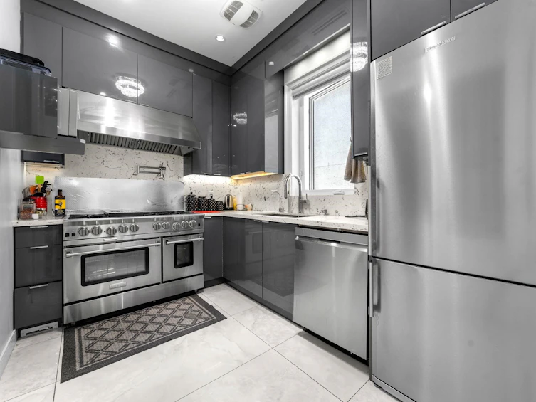3419 E 48th Avenue, Vancouver, BC, V5S 1H6 - 20