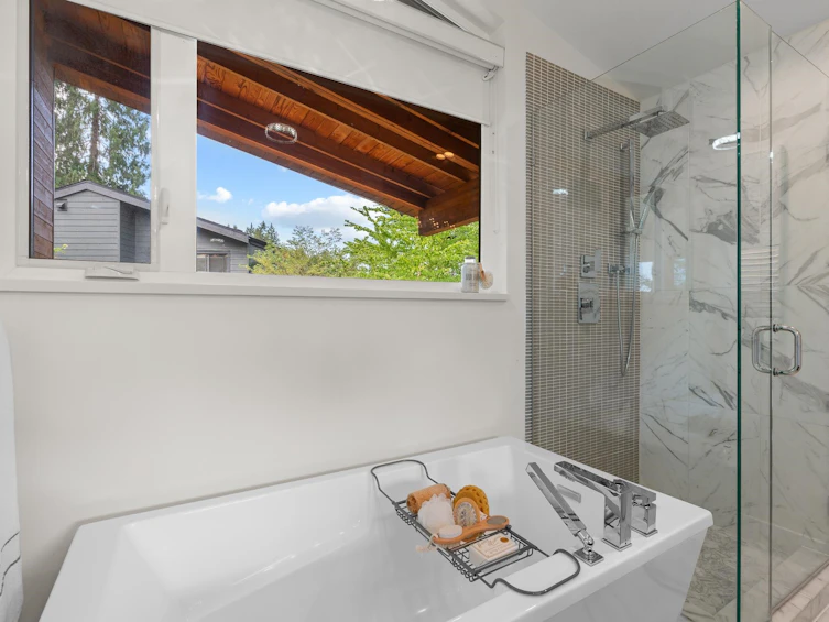 6528 Marine Drive, West Vancouver, BC, V7W 2S7 - 10
