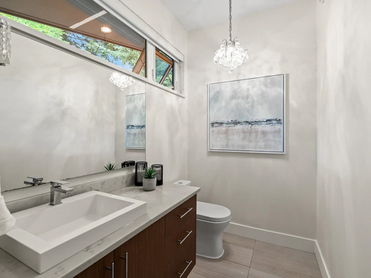 6528 Marine Drive, West Vancouver, BC, V7W 2S7 - 6
