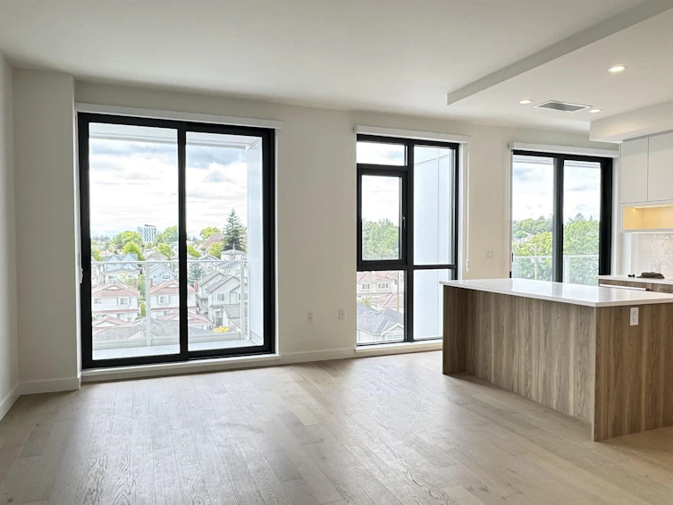 604-8398 Oak Street, Vancouver, BC, V6P 0L9 - 5