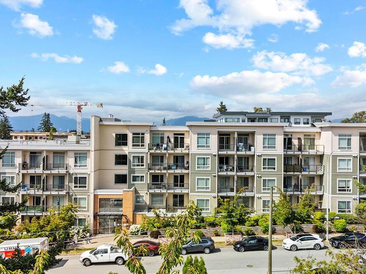 328-13789 107a Avenue, Surrey, BC, V3T 0B8