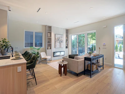 1-3315 W 10th Street - 5