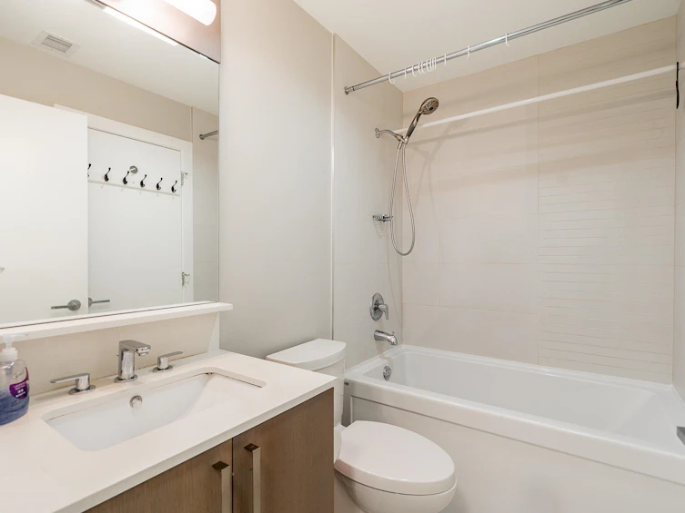 703-10033 River Drive, Richmond, BC, V6X 0L1 - 12