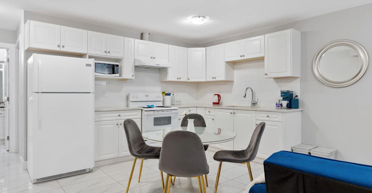 20xx Edinburgh Street, New Westminster, BC, V3M 2X6 - 5