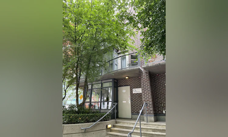 891 Helmcken Street