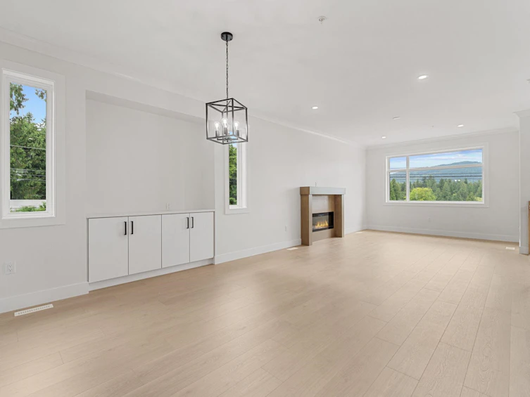 33664 Dewdney Trunk Road, Mission, BC, V2V 6Y4