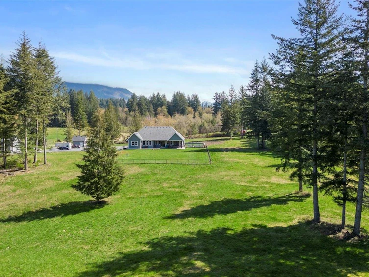 4491 Bench Road, Chilliwack, BC, V4Z 1G1 - 39