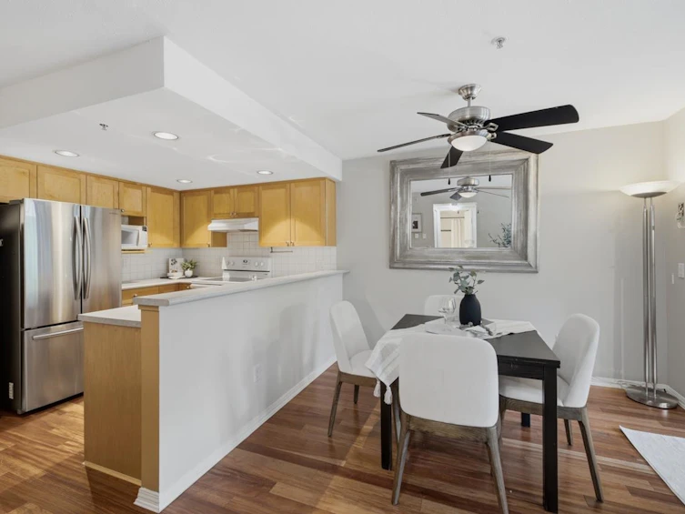 3018 W 4th Avenue, Vancouver, BC, V6K 1L4 - 10