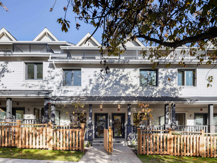 1341 E 21st Avenue, Vancouver, BC, V5V 1T1 - 3