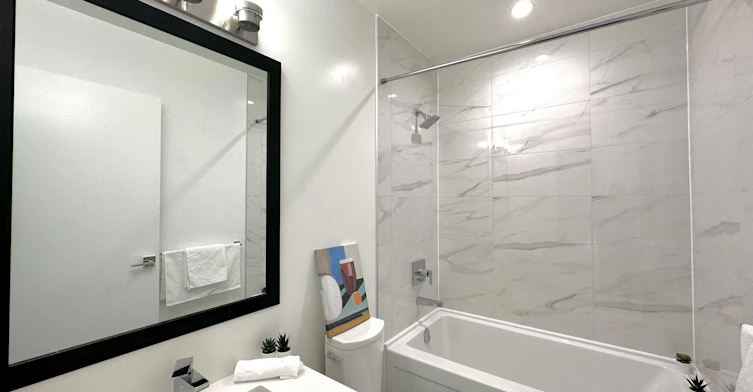 5-13350 Central Avenue, Surrey, BC, V3T 0S1 - 13