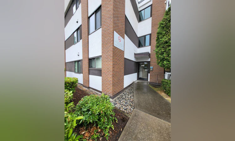 302-8020 Ryan Road