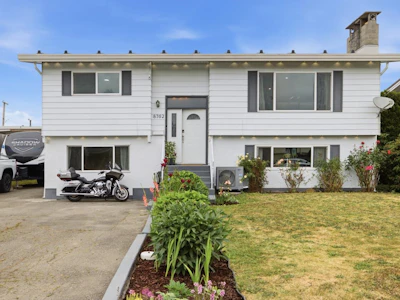 8762 Cornwall Crescent - 2