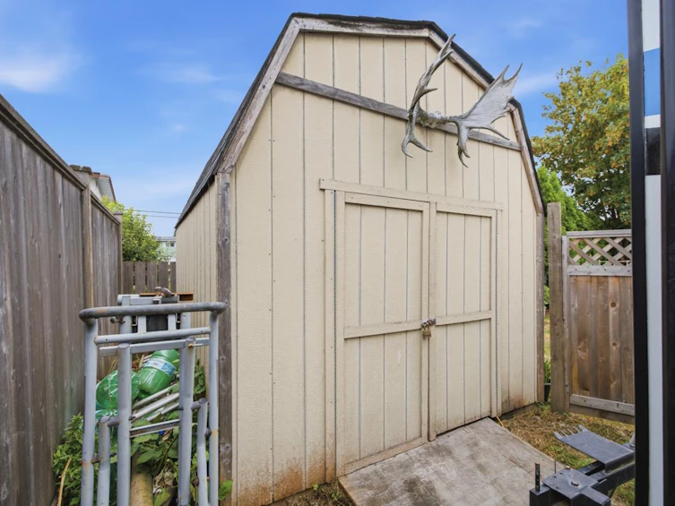 8762 Cornwall Crescent, Chilliwack, BC, V2P 7E6 - 32