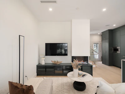 1-8508 East Boulevard - 3