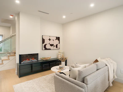 1-8508 East Boulevard - 4