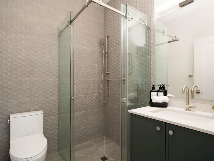 1-8508 East Boulevard, Vancouver, BC, V6P 5E6 - 27