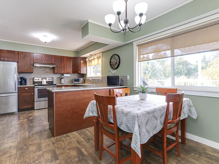 11031 River Road, Delta, BC, V4C 2S3 - 10
