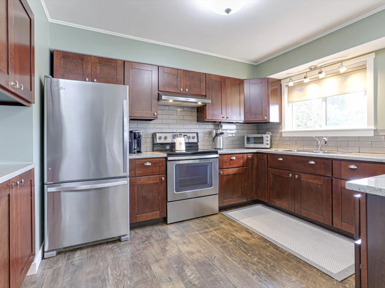 11031 River Road, Delta, BC, V4C 2S3 - 12
