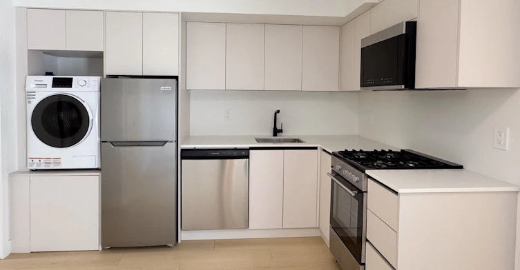 basement-6575 Lime Street, Vancouver, BC, V6P 5V7