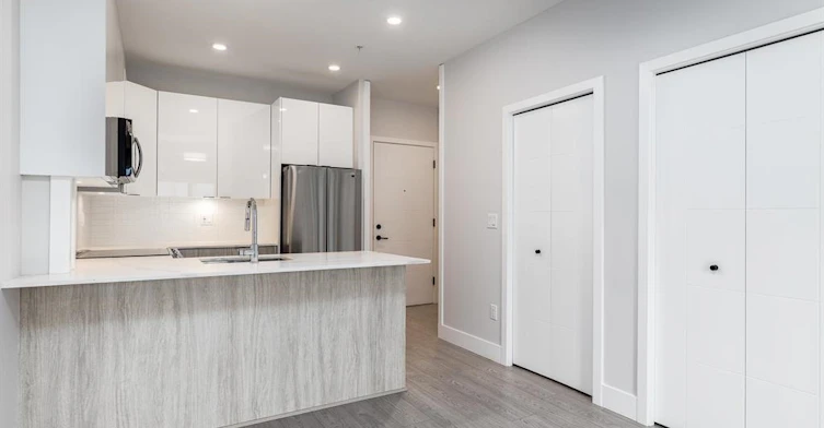 10X-5486 199a Street, Langley, BC, V3A 0N6 - 3
