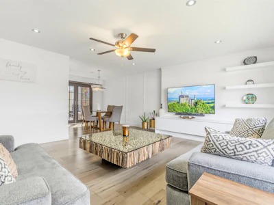 7848 117a Street - 4
