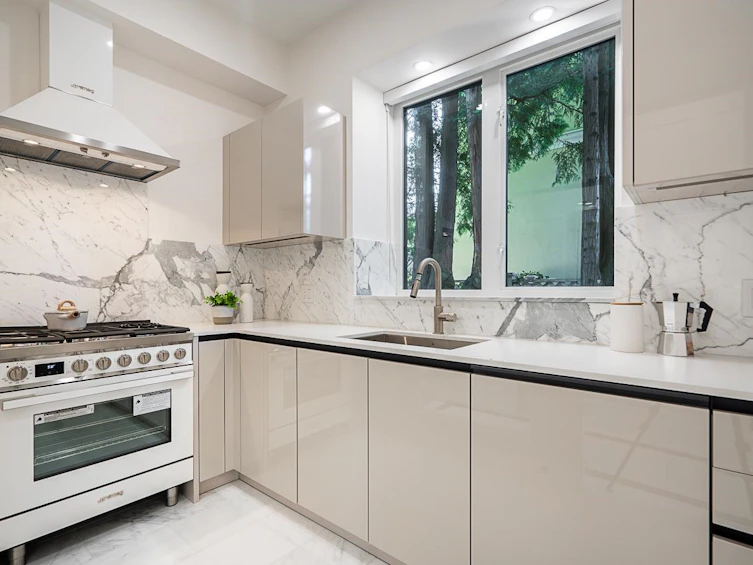 1203 W 38th Avenue, Vancouver, BC, V6M 1R2 - 16