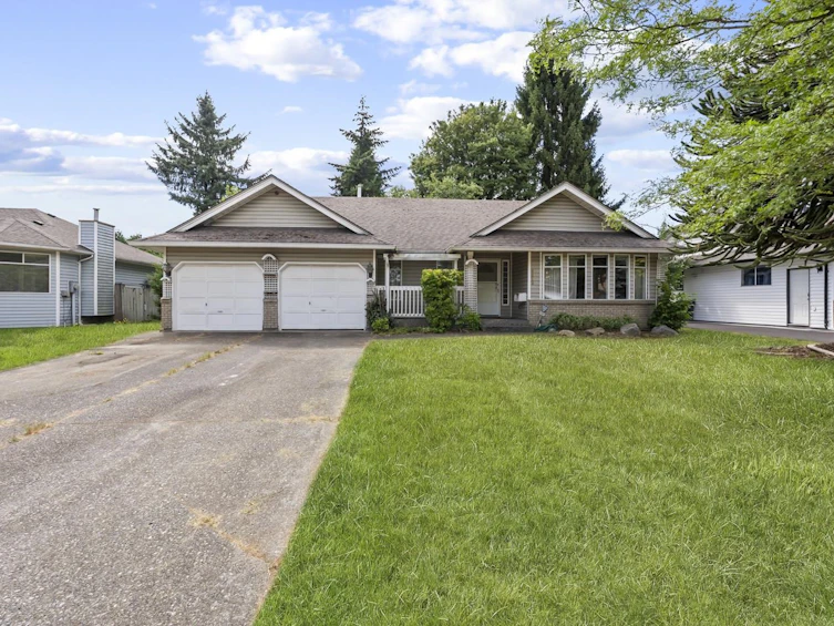 8819 157 Street, Surrey, BC, V4N 2Y8