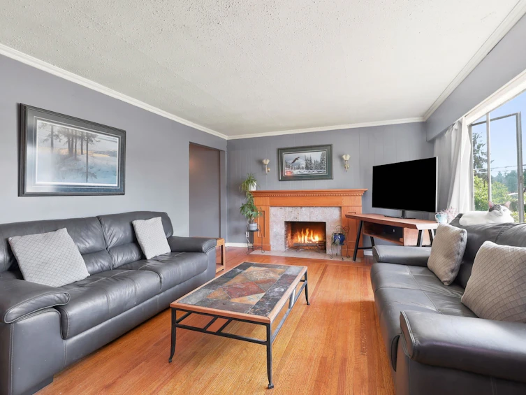 10014 127b Street, Surrey, BC, V3V 5M3 - 2