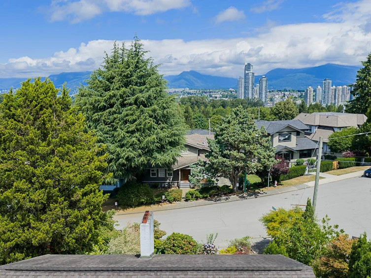 3896 Elmwood Street, Burnaby, BC, V5G 1S1 - 3