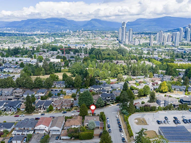 3896 Elmwood Street, Burnaby, BC, V5G 1S1 - 40