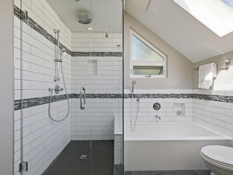 3385 W 8th Avenue, Vancouver, BC, V6R 1Y3 - 16