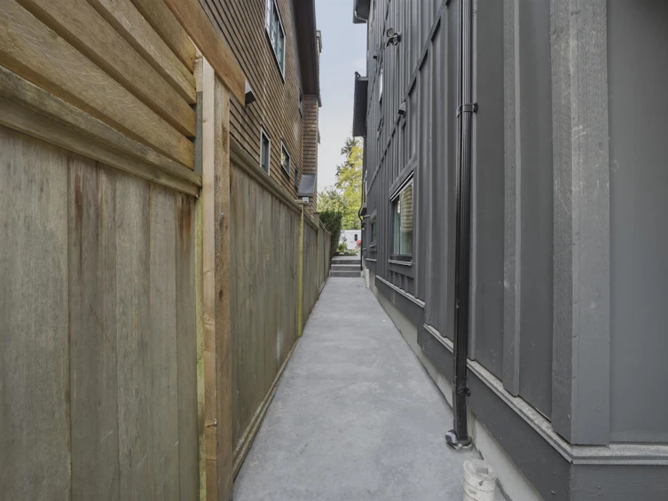 3118 W 42nd Avenue, Vancouver, BC, V6N 3H2 - 13