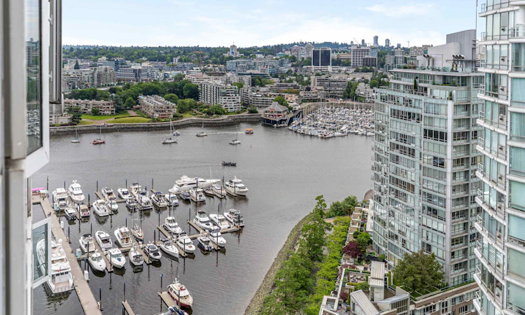 2807-1199 Marinaside Crescent
