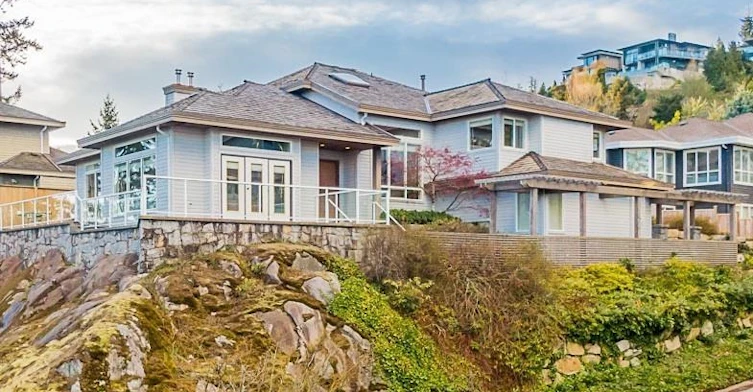 4751 Headland Drive, West Vancouver, BC, V7W 3H6
