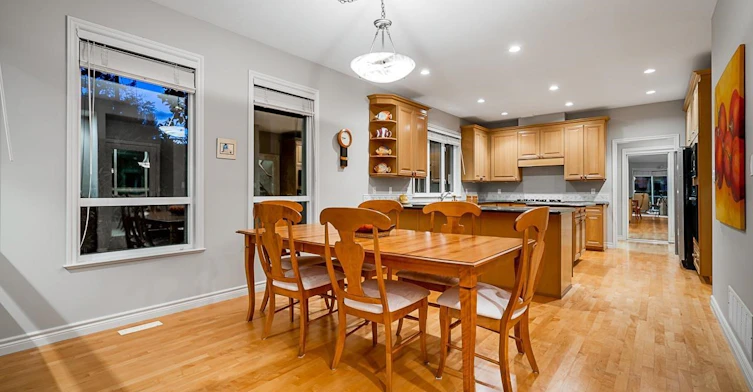 4751 Headland Drive, West Vancouver, BC, V7W 3H6 - 6