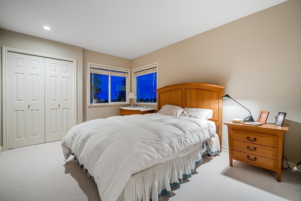 4751 Headland Drive, West Vancouver, BC, V7W 3H6 - 12