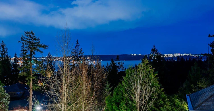 4751 Headland Drive, West Vancouver, BC, V7W 3H6 - 16