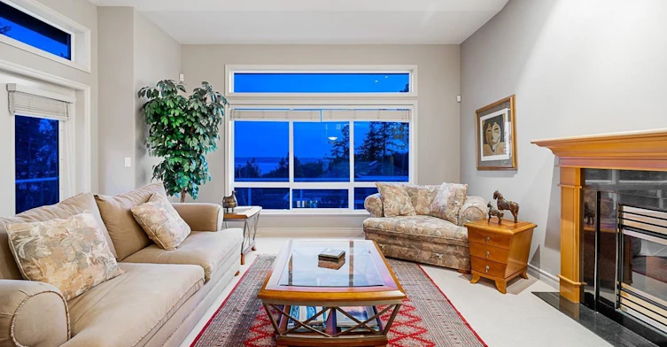 4751 Headland Drive, West Vancouver, BC, V7W 3H6 - 3